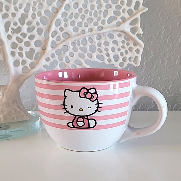 Hello Kitty Other - 🩷NWT🩵 Hello Kitty Mug